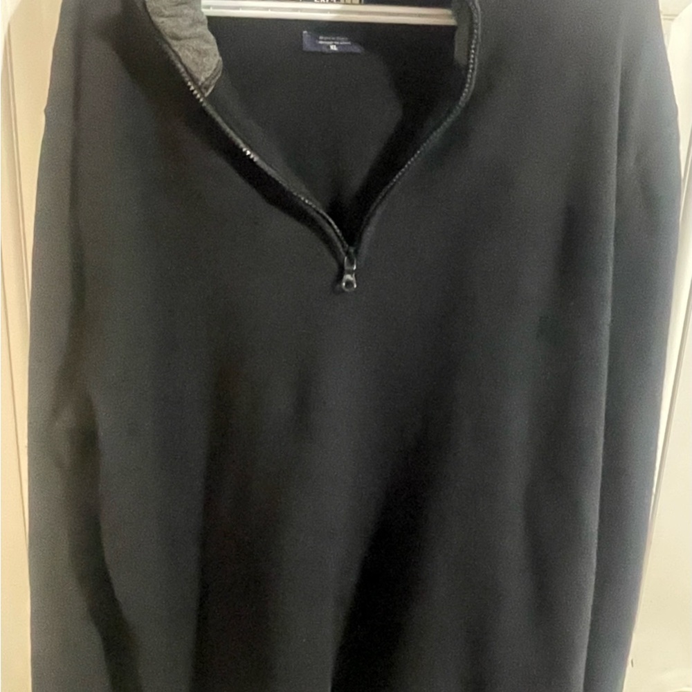 The North Face Black Half-Zip Men's Sweater